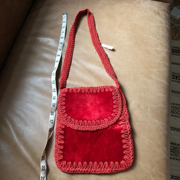 Vintage red velvet crochet bag - Picture 3 of 7